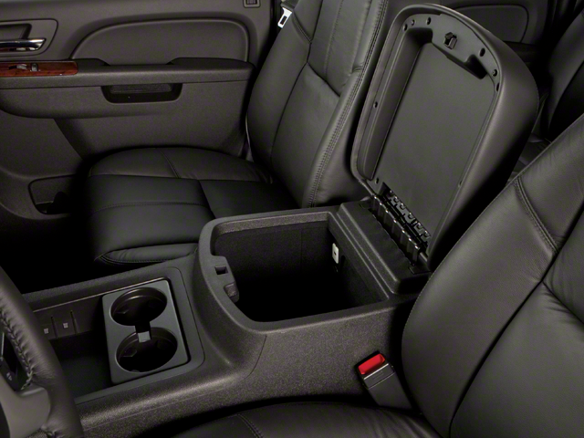 2011 GMC Yukon XL SLE