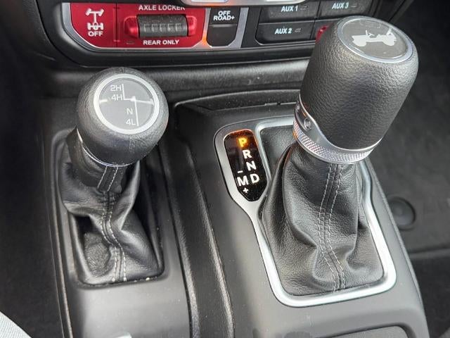 2025 Jeep Wrangler Willys 4 Door 4x4