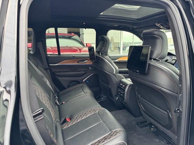 2023 Jeep Grand Cherokee Summit Reserve 4x4