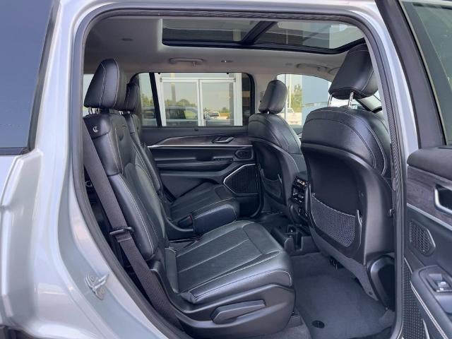 2022 Jeep Grand Cherokee L Limited 4x4