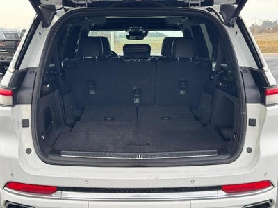 2022 Jeep Grand Cherokee L Overland 4x4