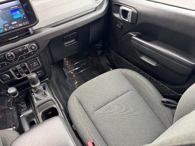 2025 Jeep Gladiator Nighthawk 4x4