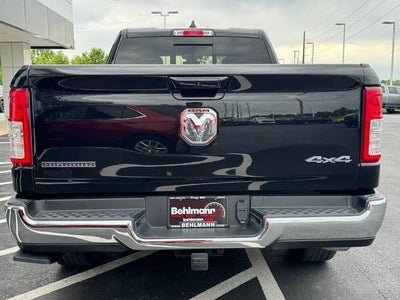 2022 RAM 1500 Big Horn 4x4 Quad Cab Box