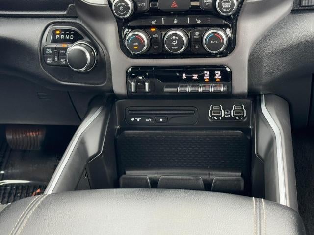 2019 RAM 1500 Big Horn/Lone Star 4x4 Crew Cab Box