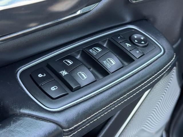 2020 RAM 1500 Limited 4x4 Crew Cab Box