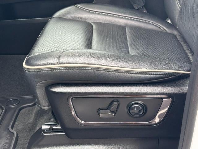 2023 RAM 1500 Limited 4x4 Crew Cab Box