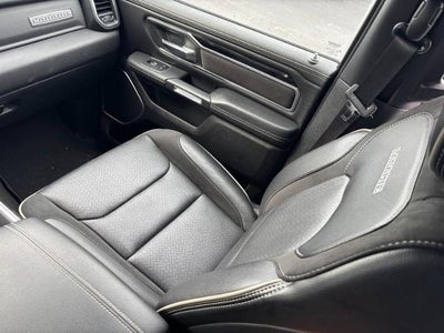 2022 RAM 1500 Laramie 4x4 Crew Cab Box