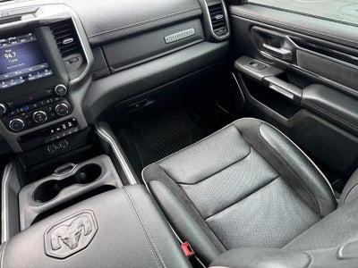 2021 RAM 1500 Laramie 4x4 Crew Cab Box