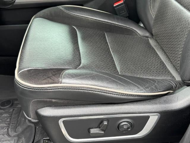 2021 RAM 1500 Laramie 4x4 Crew Cab Box