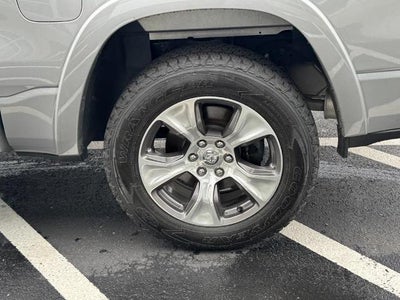 2021 RAM 1500 Laramie 4x4 Crew Cab Box