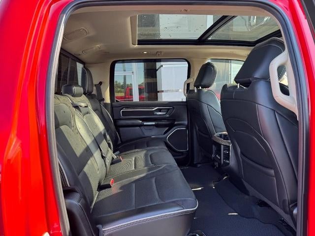 2019 RAM 1500 Laramie 4x4 Crew Cab Box