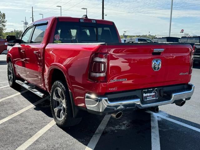 2019 RAM 1500 Laramie 4x4 Crew Cab Box