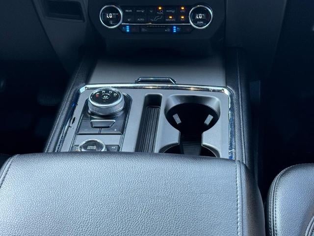 2019 Ford EXPEDITION XLT 4x4