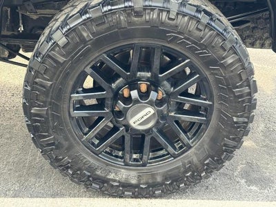 2022 Ford Super Duty F-250 SRW Platinum 4WD Crew Cab 6.Box