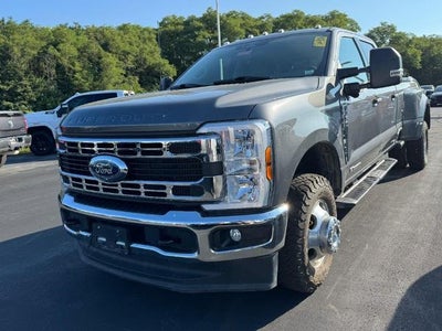 2024 Ford Super Duty F-350 DRW XLT 4WD Crew Cab Box
