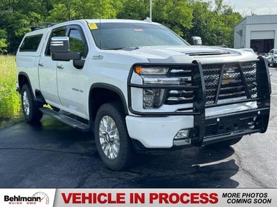 2022 Chevrolet Silverado 2500 HD 4WD Crew Cab High Country