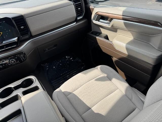 2022 Chevrolet Silverado 1500 4WD Crew Cab LT w/1LT