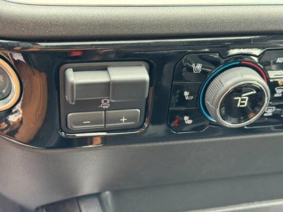 2024 Chevrolet Silverado 1500 4WD Crew Cab LTZ