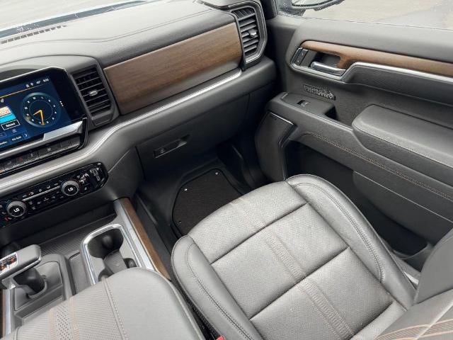 2025 Chevrolet Silverado 1500 4WD Crew Cab High Country