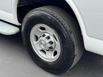 2024 Chevrolet Express Cargo 2500 RWD 2500 135"