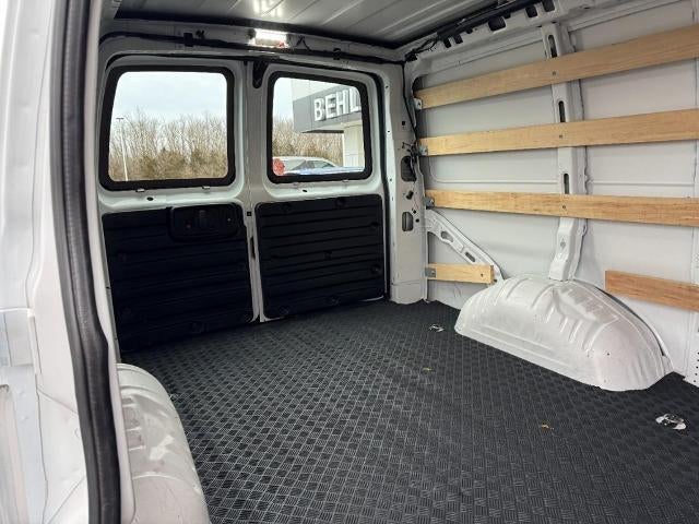 2024 Chevrolet Express Cargo 2500 RWD 2500 135"