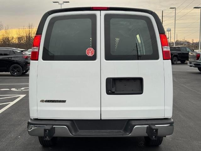 2024 Chevrolet Express Cargo 2500 RWD 2500 135"