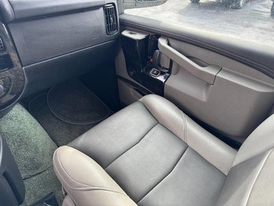 2022 Chevrolet Express Cargo 2500 RWD 2500 155"