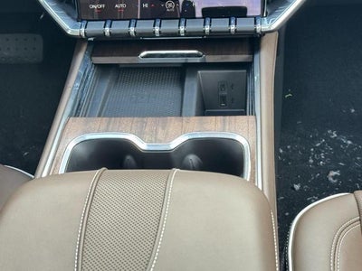 2027 GMC Acadia AWD 4dr Denali Ultimate
