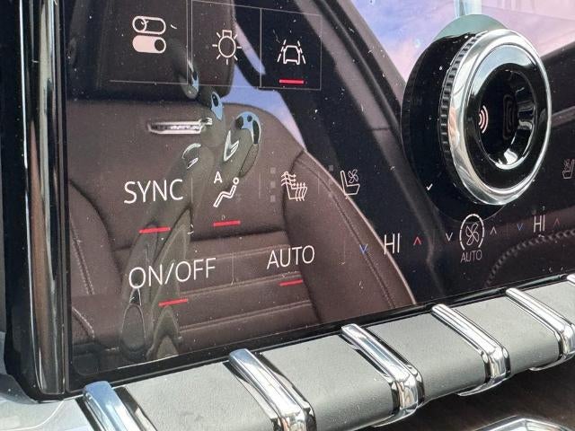 2027 GMC Acadia AWD 4dr Denali Ultimate