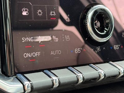 2027 GMC Acadia AWD 4dr Denali Ultimate