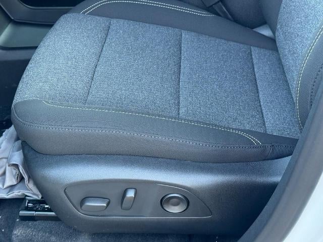 2026 GMC Acadia FWD 4dr Elevation