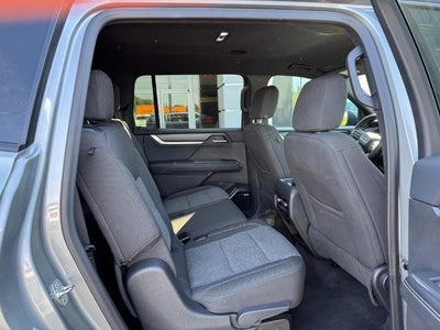 2025 GMC Acadia FWD 4dr Elevation