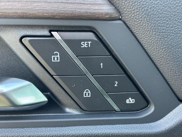 2026 GMC Acadia AWD 4dr Denali