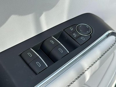 2026 GMC Acadia AWD 4dr Denali