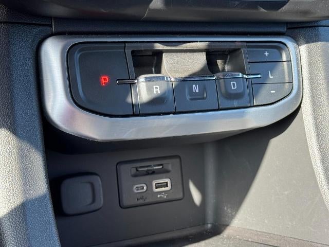 2023 GMC Acadia FWD 4dr SLT