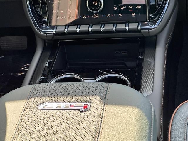 2027 GMC Yukon 4WD 4dr AT4
