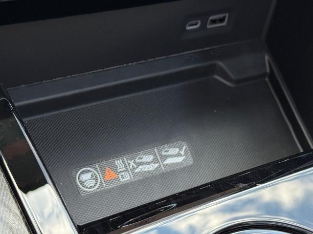 2027 GMC Yukon 4WD 4dr AT4