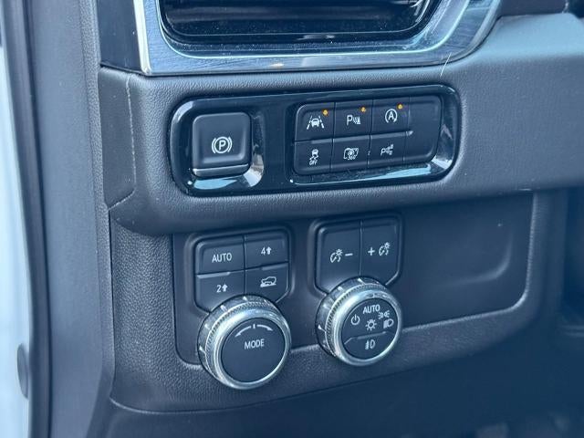 2025 GMC Yukon 4WD 4dr Denali