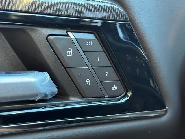 2027 GMC Yukon XL 4WD 4dr Elevation