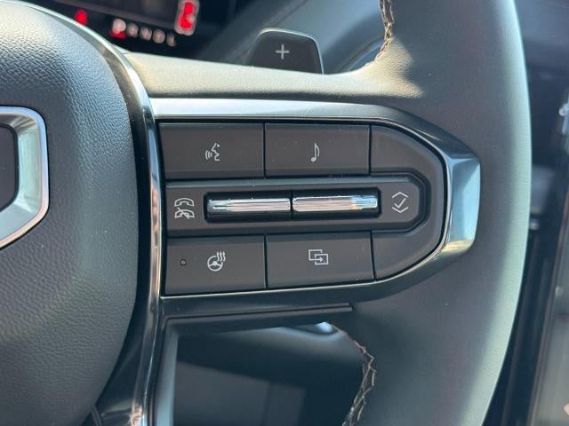 2026 GMC Yukon XL 4WD 4dr AT4
