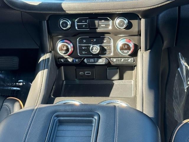 2023 GMC Yukon XL 4WD 4dr AT4