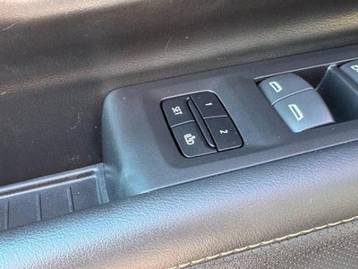 2023 GMC Yukon XL 4WD 4dr AT4