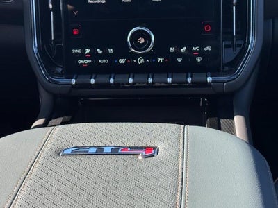 2026 GMC Yukon XL 4WD 4dr AT4