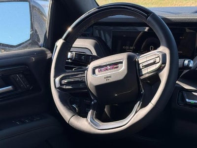 2026 GMC Yukon XL 4WD 4dr AT4