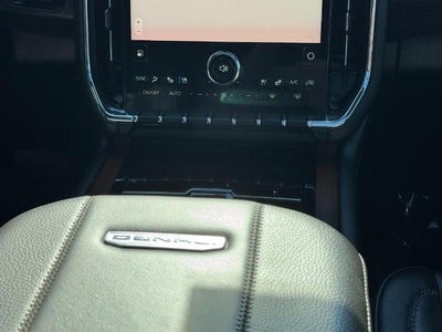 2025 GMC Yukon XL 4WD 4dr Denali