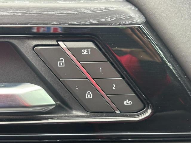 2026 GMC Yukon XL 4WD 4dr AT4 Ultimate