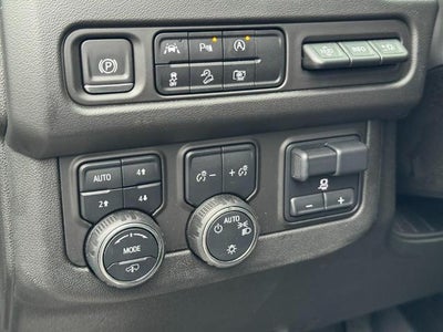 2024 Chevrolet Suburban 4WD 4dr High Country