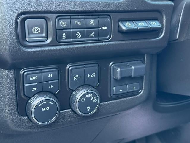 2023 Chevrolet Tahoe 4WD 4dr High Country