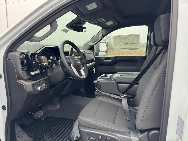 2026 GMC Sierra 2500 HD 4WD Reg Cab SLE