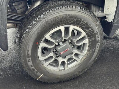 2026 GMC Sierra 2500 HD 4WD Reg Cab SLE